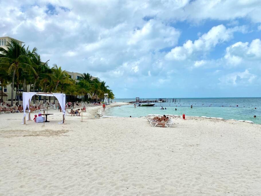 Charming Lagoon Front Villa By Casa Paraiso Cancún Eksteriør bilde